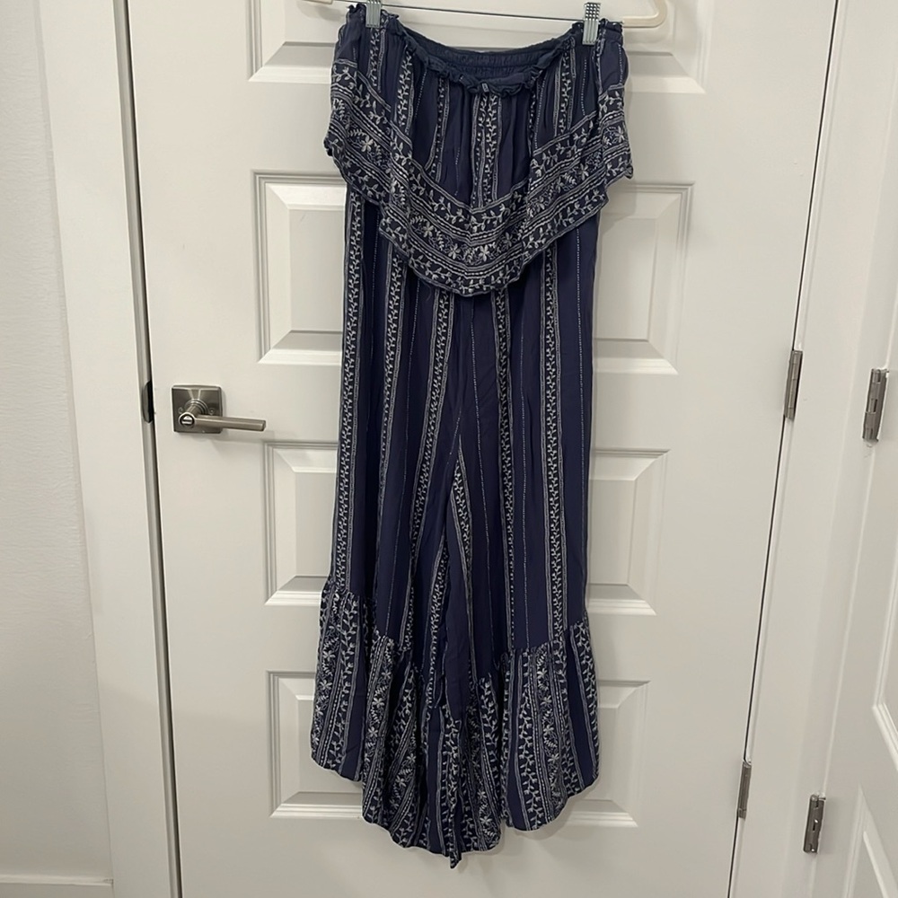 American eagle jumper size large